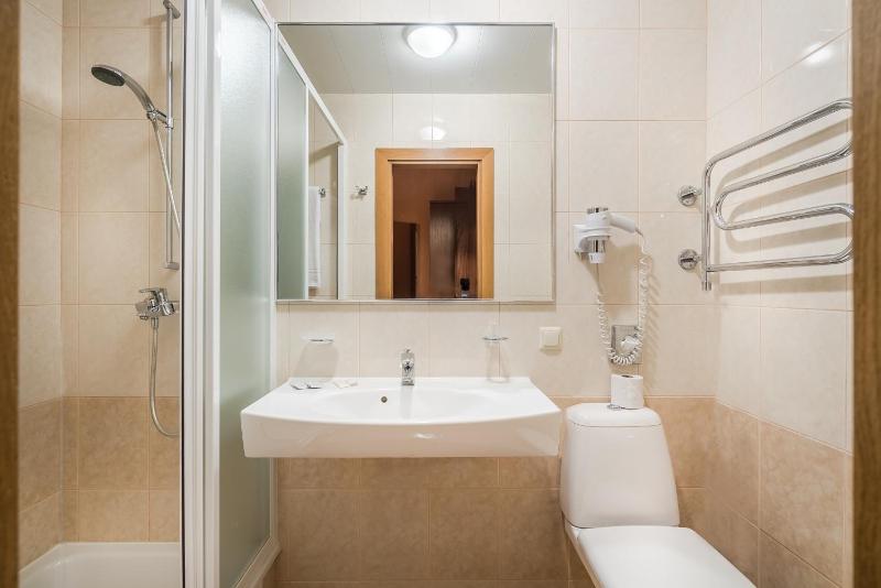 Single Room image 4