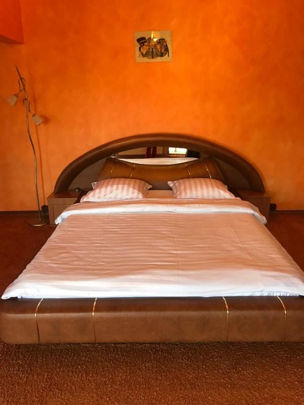 King Room with Balcony image 4