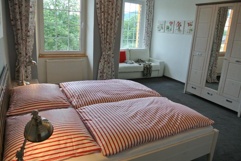 Deluxe Apartment image 2