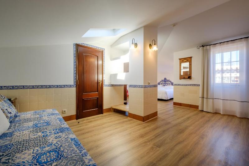 Junior Suite with Terrace - Attic - Main House image 2