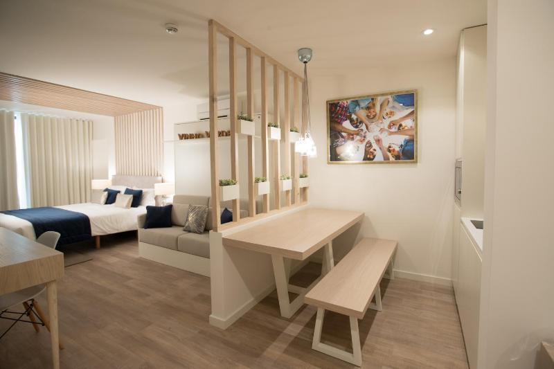 Almada Wine House - Tourism Apartments - image 4