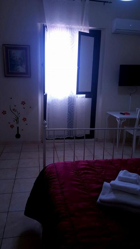 Double Room with Private Bathroom image 3