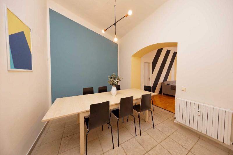 Apartment image 2