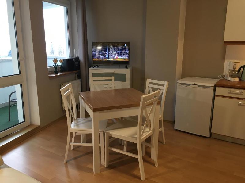Wolin-Travel Apartamenty Statek z widokiem na morze - image 8