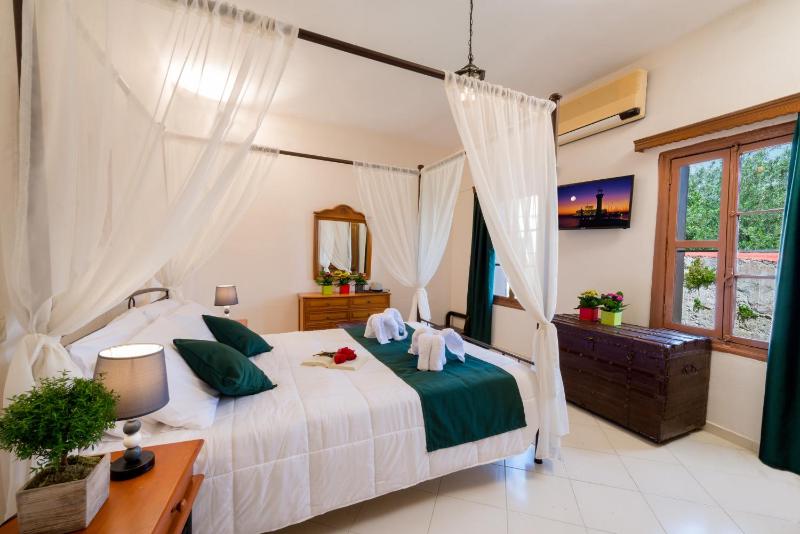 Emerald Dream House - image 1