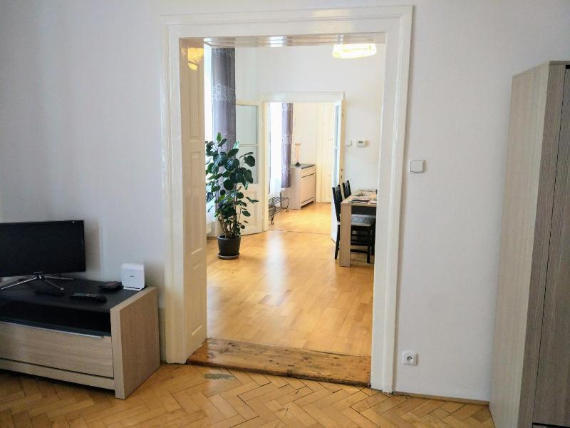 One-Bedroom Apartment image 1