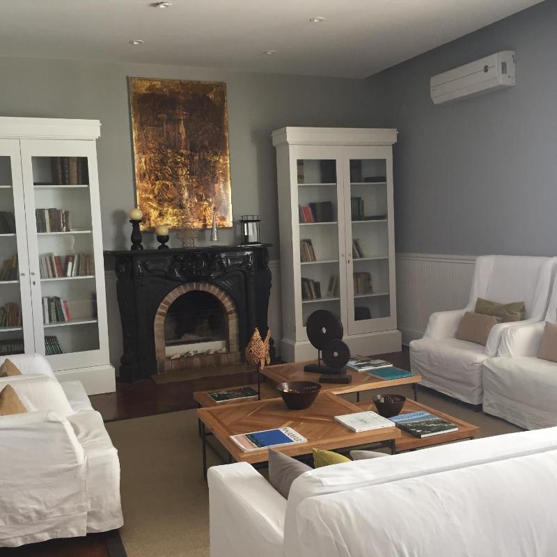Playas Art Hotel - image 2