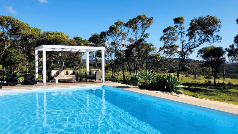 Villa with Sea View image 2