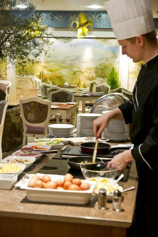 GRAND HOTEL Kielce - image 46