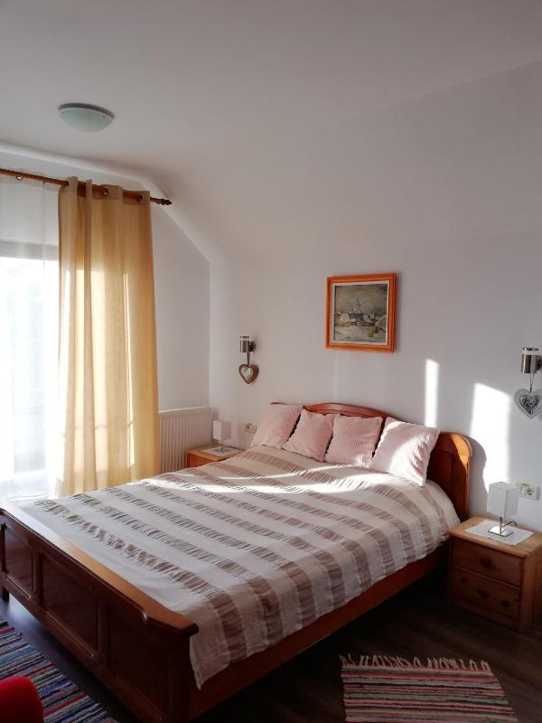 Standard Double Room image 2