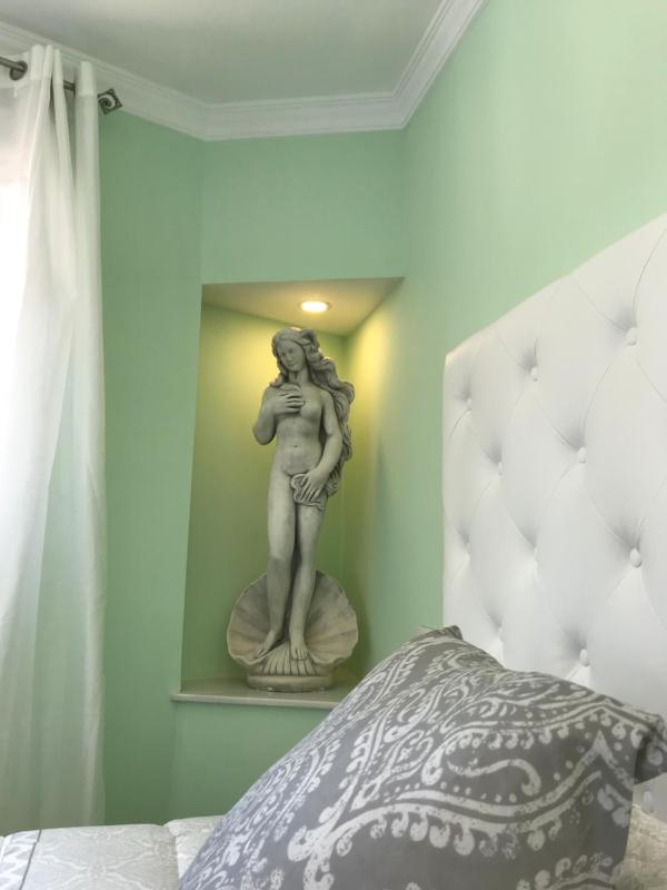 Double or Twin Room image 3