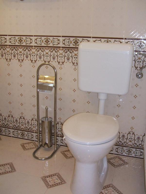 Deluxe Suite image 4