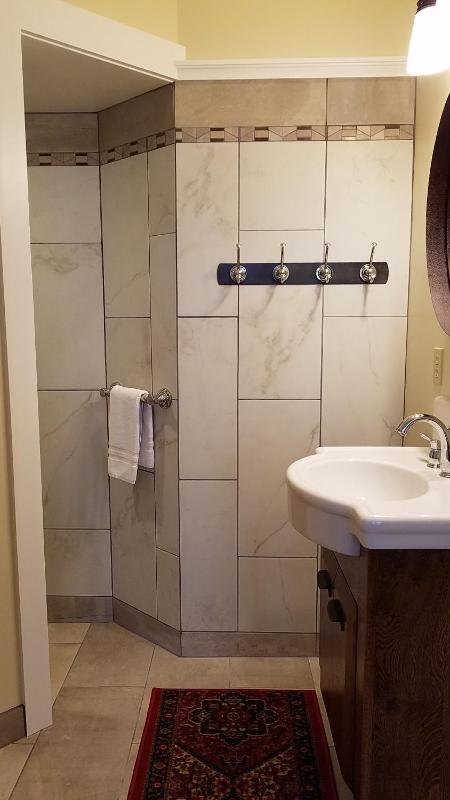 Two-Bedroom Suite image 4