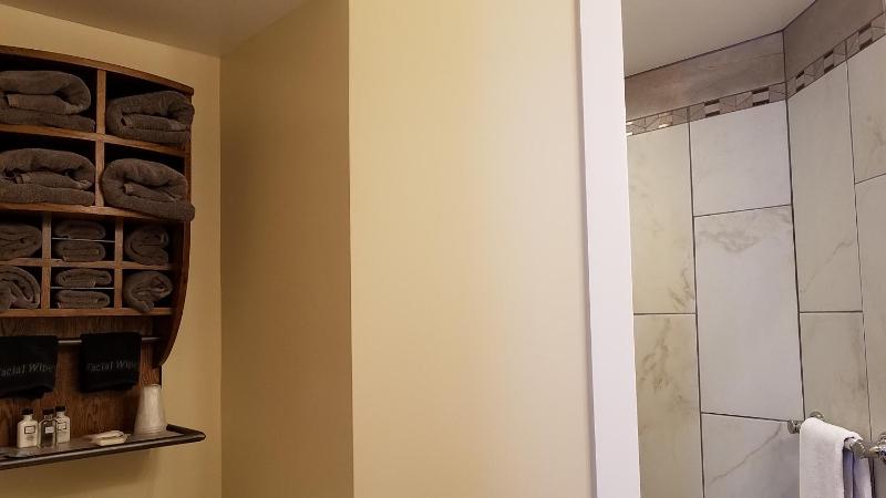 Two-Bedroom Suite image 2