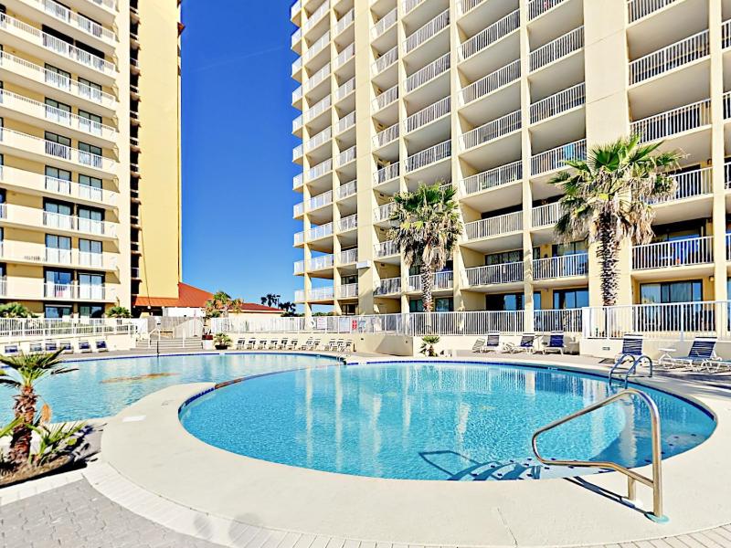 Three-Bedroom Apartment image 3