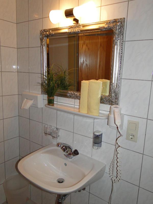 Triple Room image 4