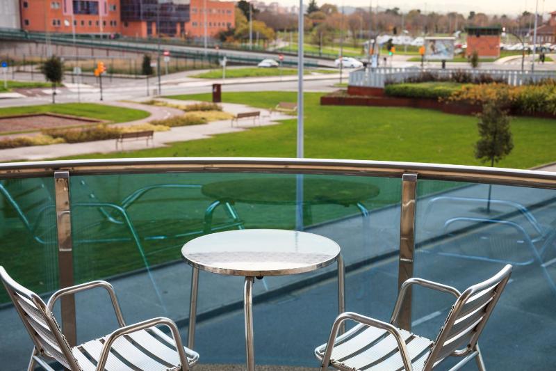 Triple Room with Terrace image 3