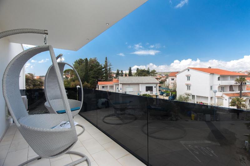 Three-Bedroom Apartment image 4