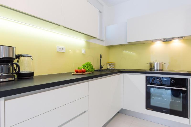 Apartment image 2