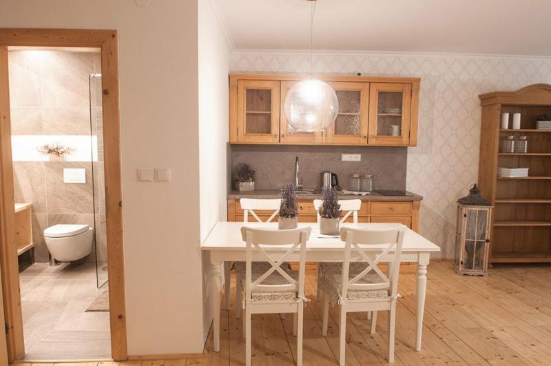Deluxe Apartment image 2