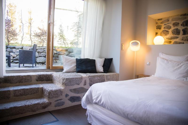 Double Room with Terrace image 4
