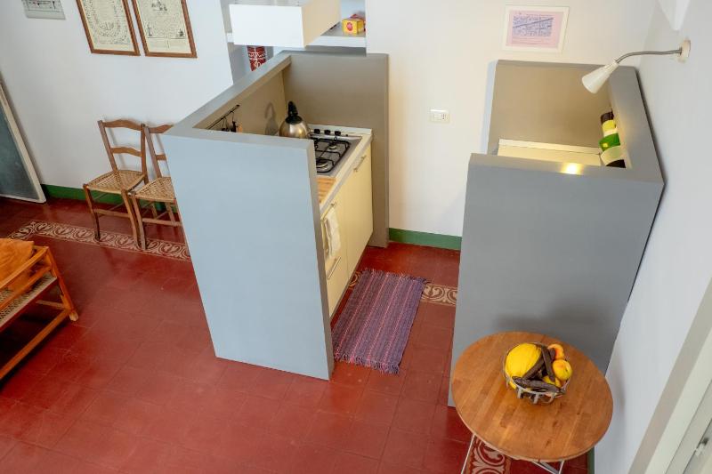 Tre Vie apARTment con terrazza - image 12