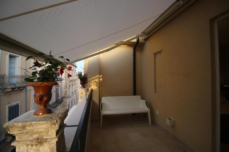 Junior Suite with Terrace image 4