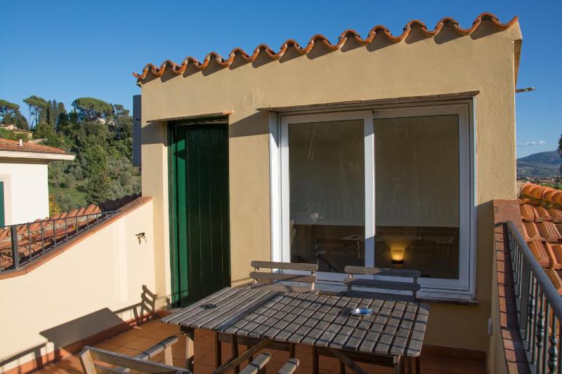 One Bedroom Apartment with Terrace image 2