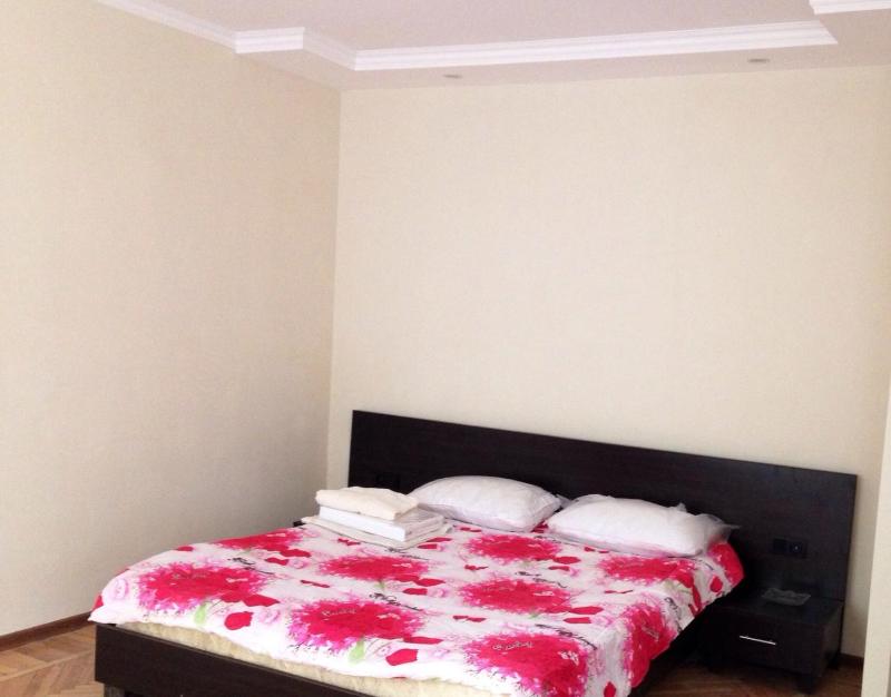 Apartment image 3