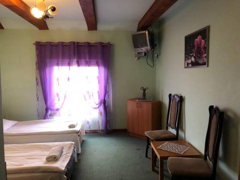 Double Room image 2