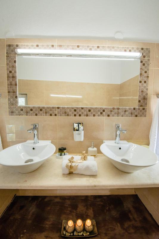 Emerald Dream House - image 7