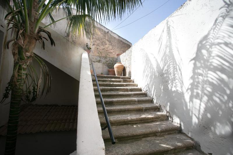 IL Marchese Del Grillo - image 10