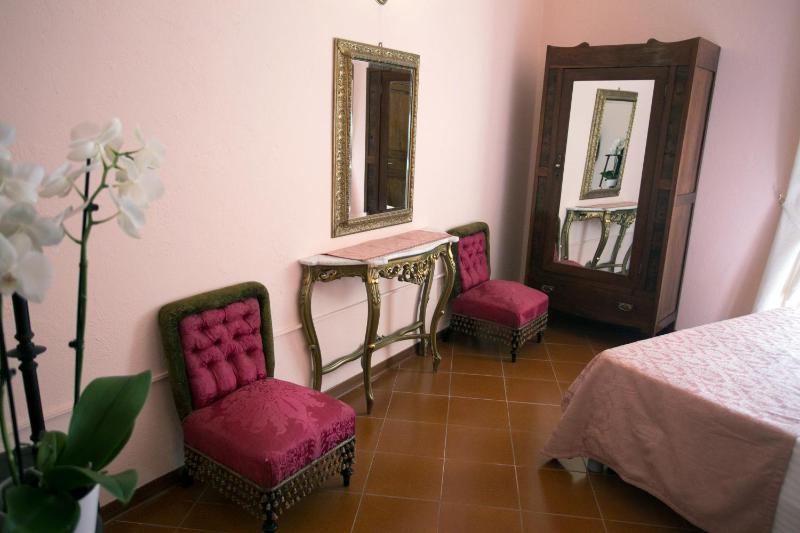IL Marchese Del Grillo - image 6