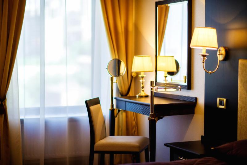Suite with River View image 4