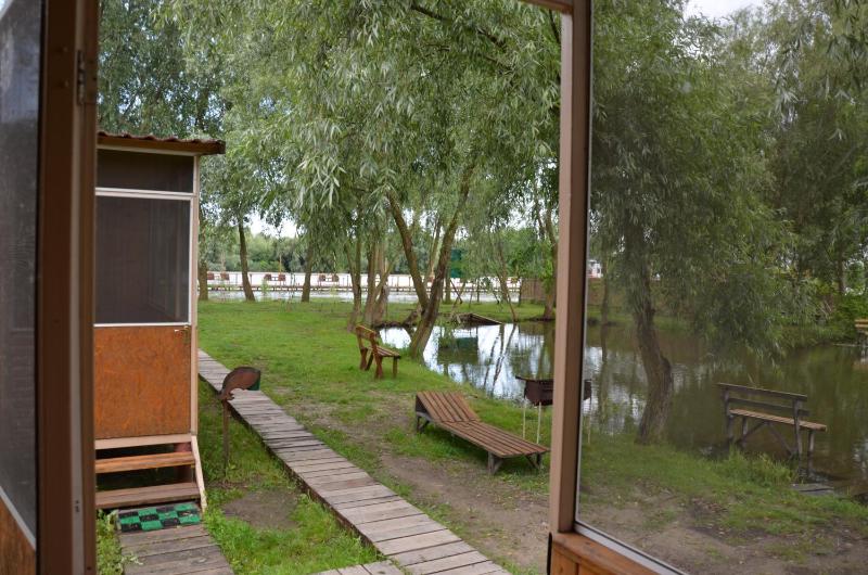 Triple Room with Lake View image 2
