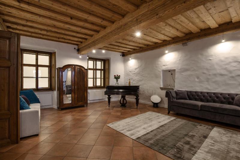 Apartment image 2