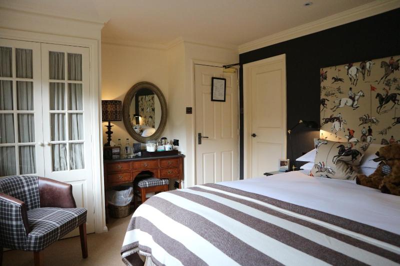 Good Double Room image 4