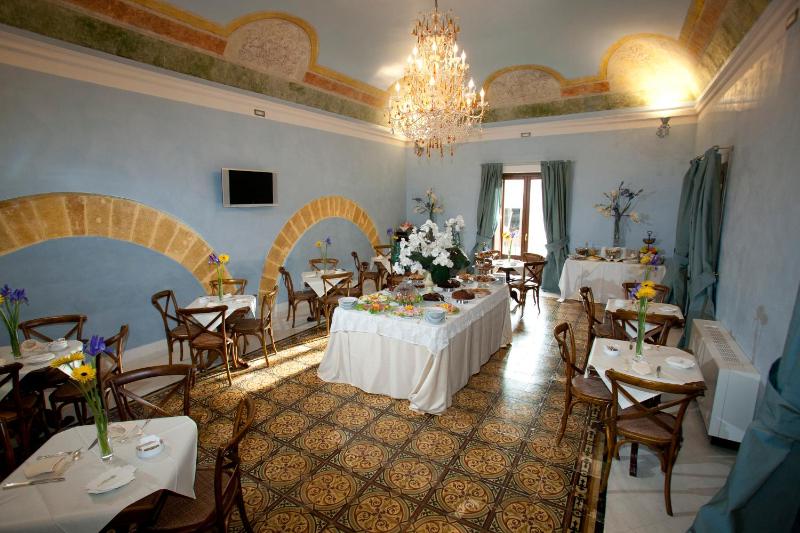 Hotel Carmine - image 14