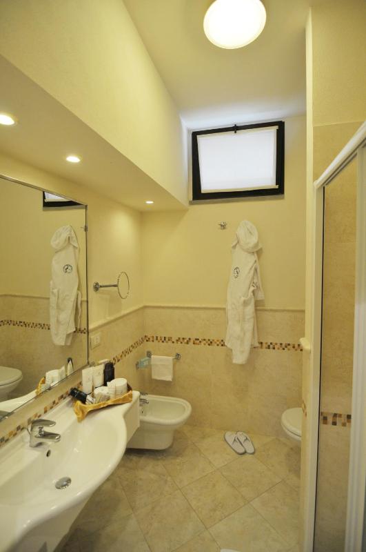 Family Double Room image 1