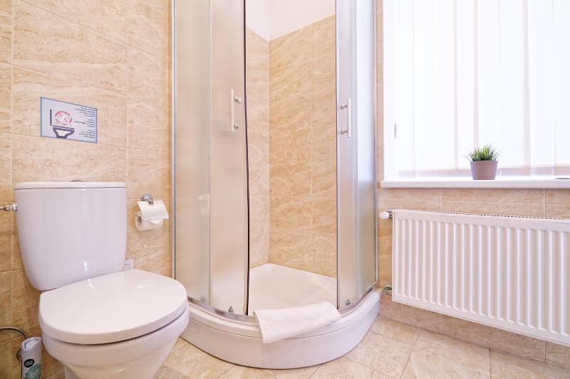 Standard Double Room with Air Conditioning image 4