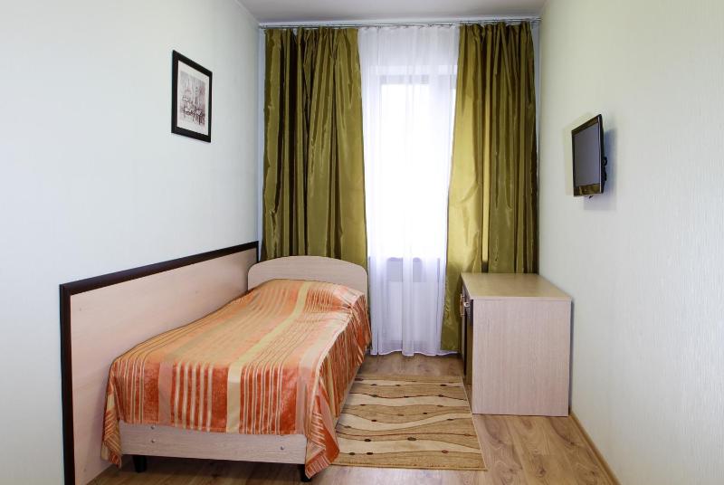 Single Room image 3