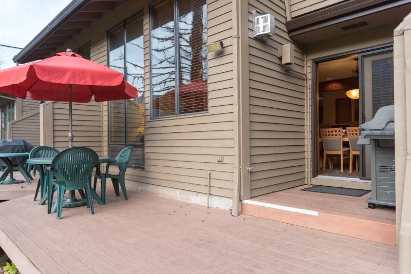 Two-Bedroom Suite - Loft image 2