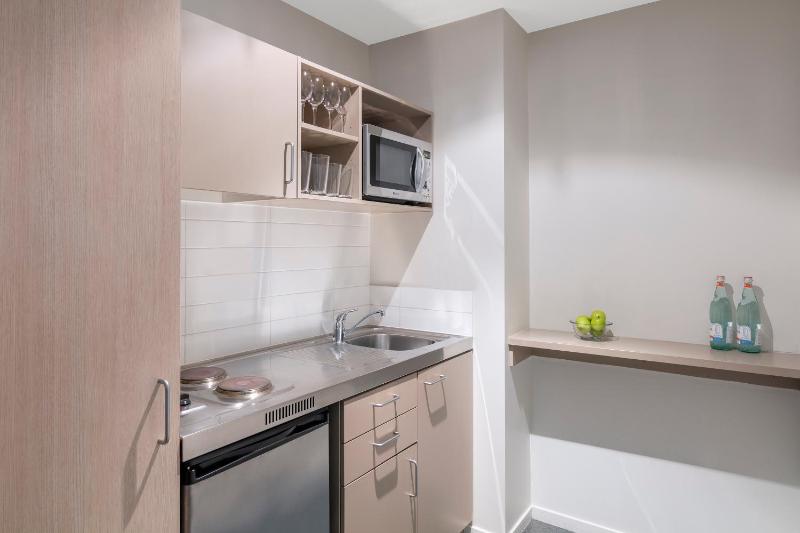 Tetra Serviced Apartments by Castle - image 7