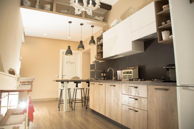 Luxury Quadruple Room image 1