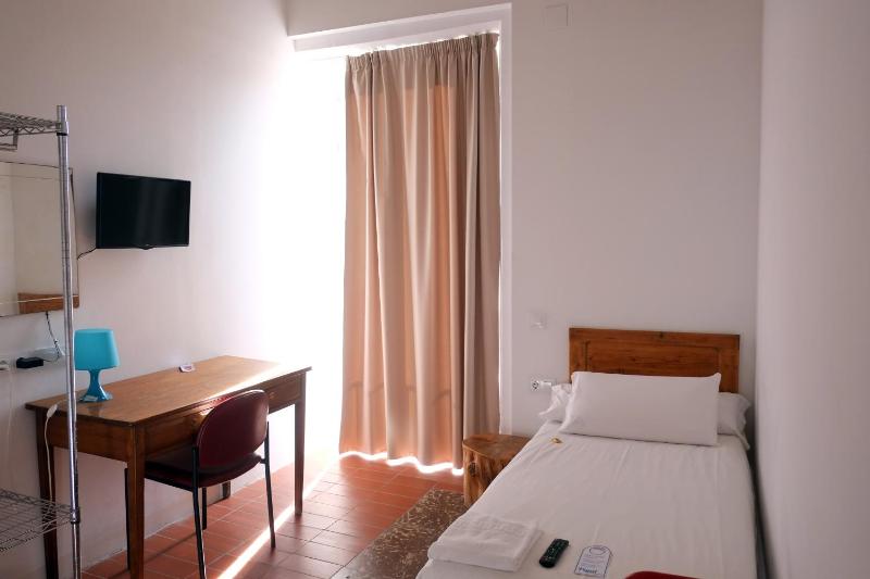 Hotel Pigal - image 16