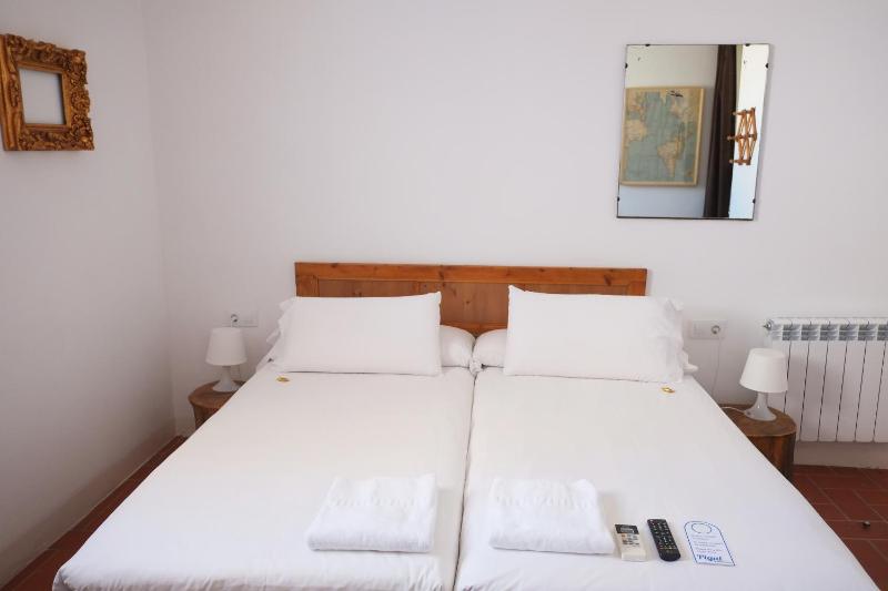 Hotel Pigal - image 6