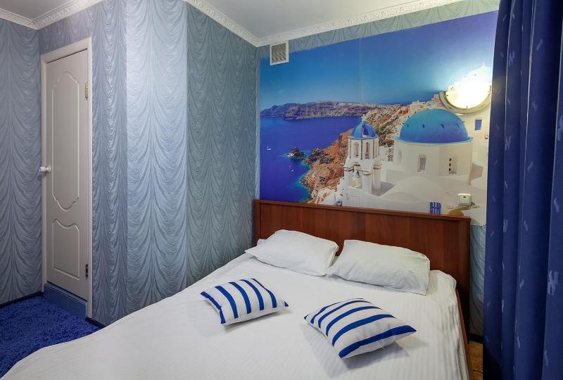 Standard Double or Twin Room image 2