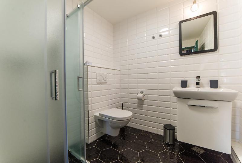 Apartment image 2