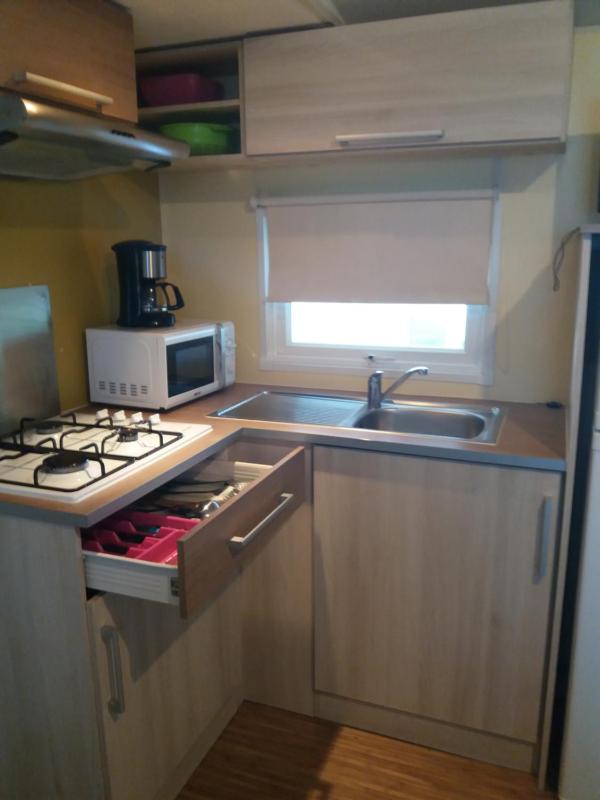 Three-Bedroom Mobile Home (6 Adults) image 3