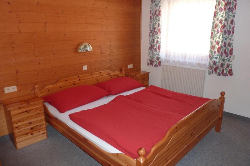 Two-Bedroom Apartment with Balcony image 1